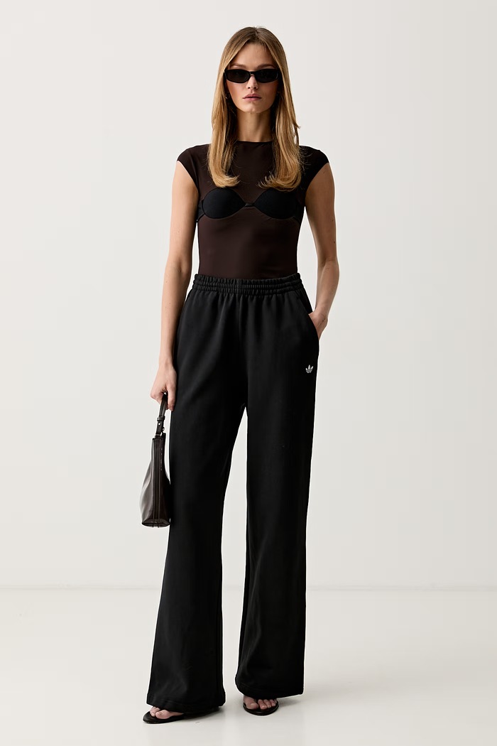 adidas Originals παντελόνι επίσημο γυναικείο με βαμβάκι Essentials KR3606 μαύρο AW26