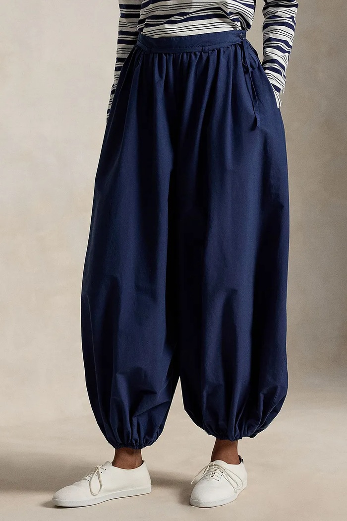Odzież Polo Ralph Lauren spodnie damskie z dodatkiem jedwabiu 211B23851 granatowy