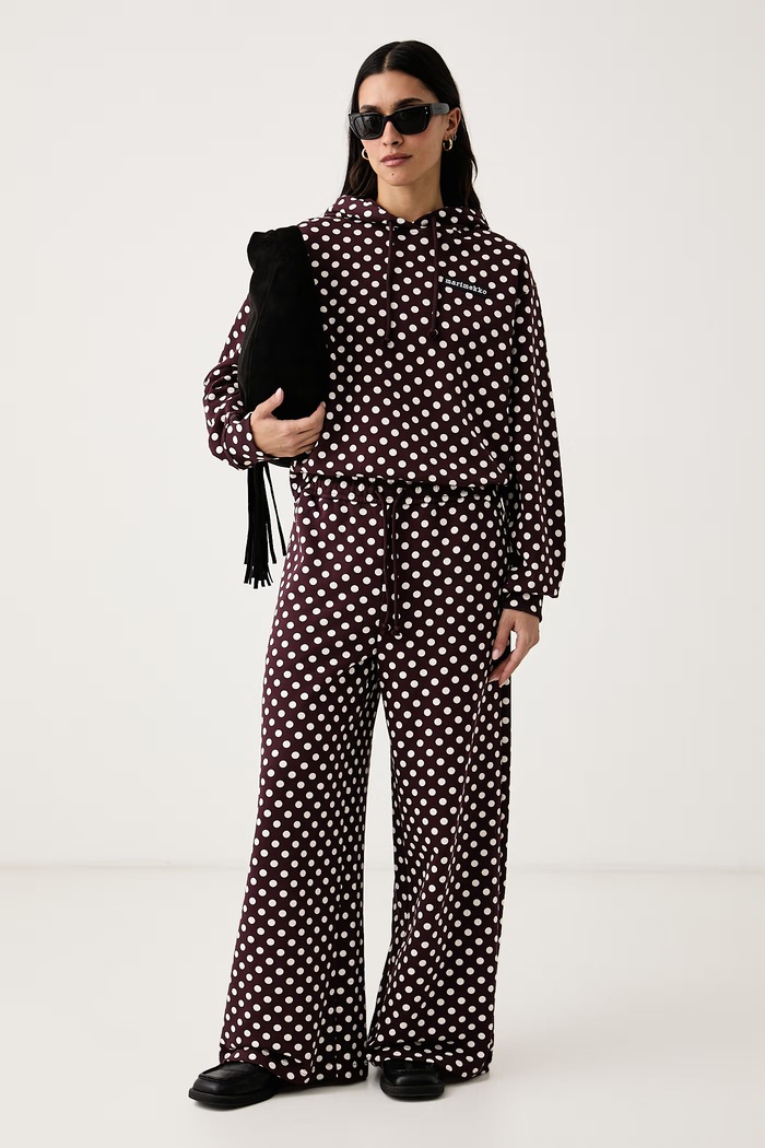 Marimekko Spodnie dresowe damskie bawełniane 096215 bordowy AW26