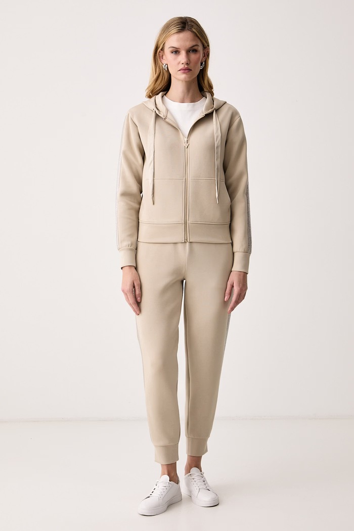 Guess Спортен панталон дамски с вискоза NEW VICTOIRE W6BB17.K6074 бежов AW26