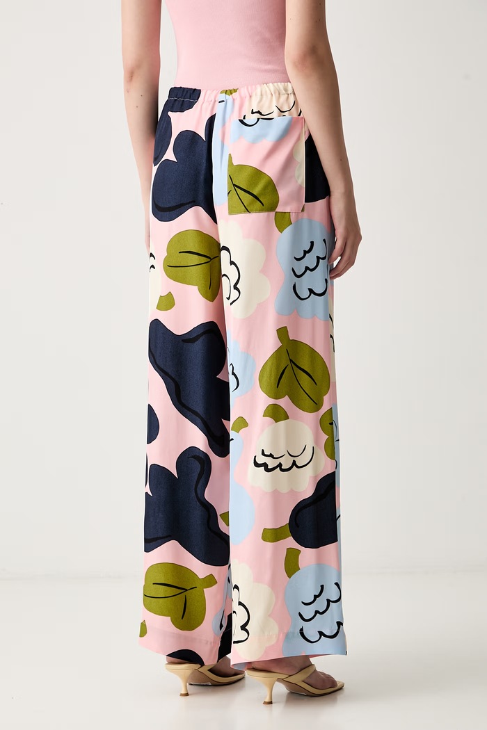 Odzież Marimekko spodnie wide leg damskie z wiskozy 095978 różowy