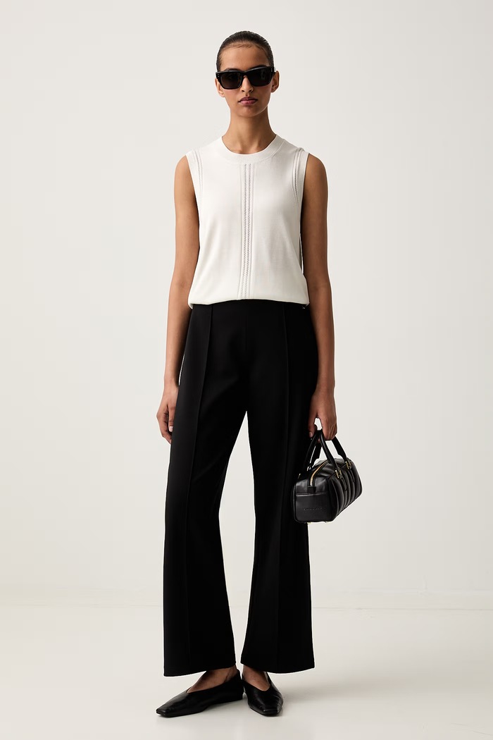 Calvin Klein hlače za žene LV044G210G crna AW26