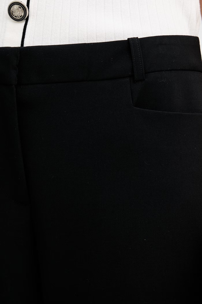 DKNY nohavice straight dámske čierna WYPT3641