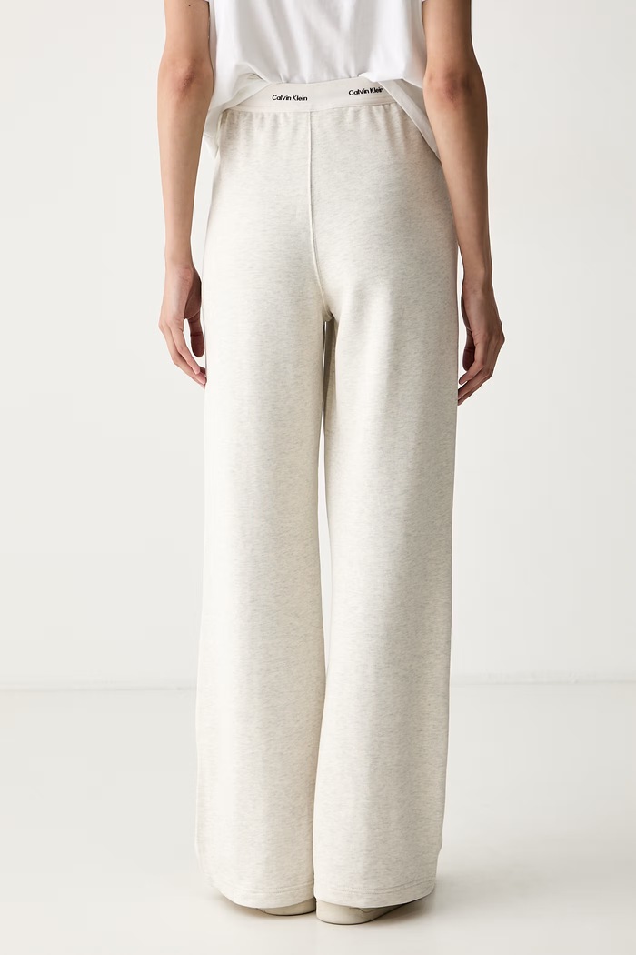 Odjeća Calvin Klein Jeans donji dio trenirke za žene od pamuka LV047G253G bež