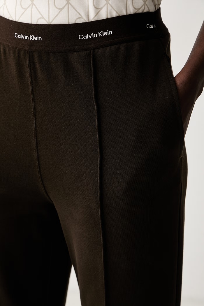 Calvin Klein Jeans donji dio trenirke za žene od pamuka smeđa LV047G253G