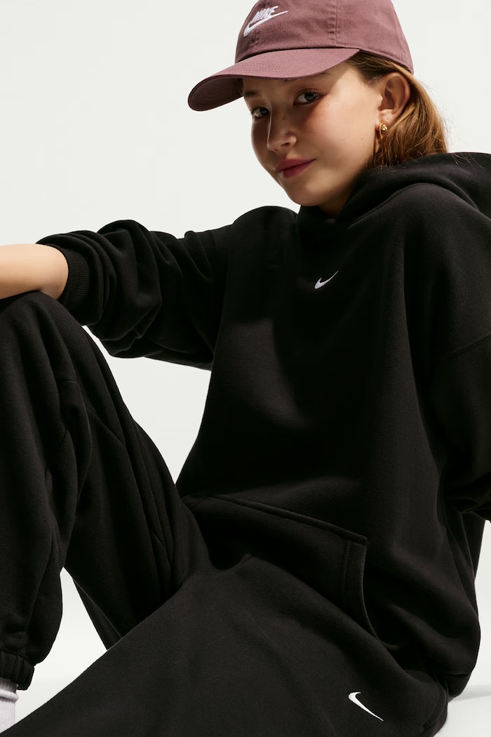 Teplákové nohavice detské s bavlnou Nike Sportswear Studio Fleece Nike čierna IM4905