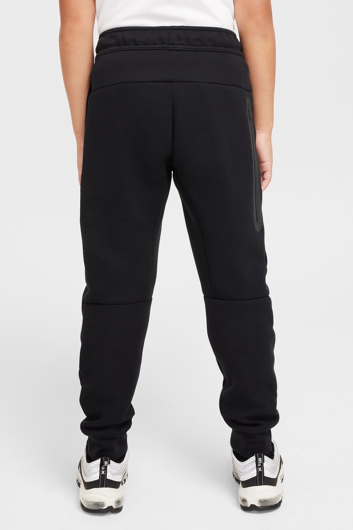 Chłopiec Nike Spodnie dresowe dziecięce Nike Sportswear Tech Fleece HV5869 czarny