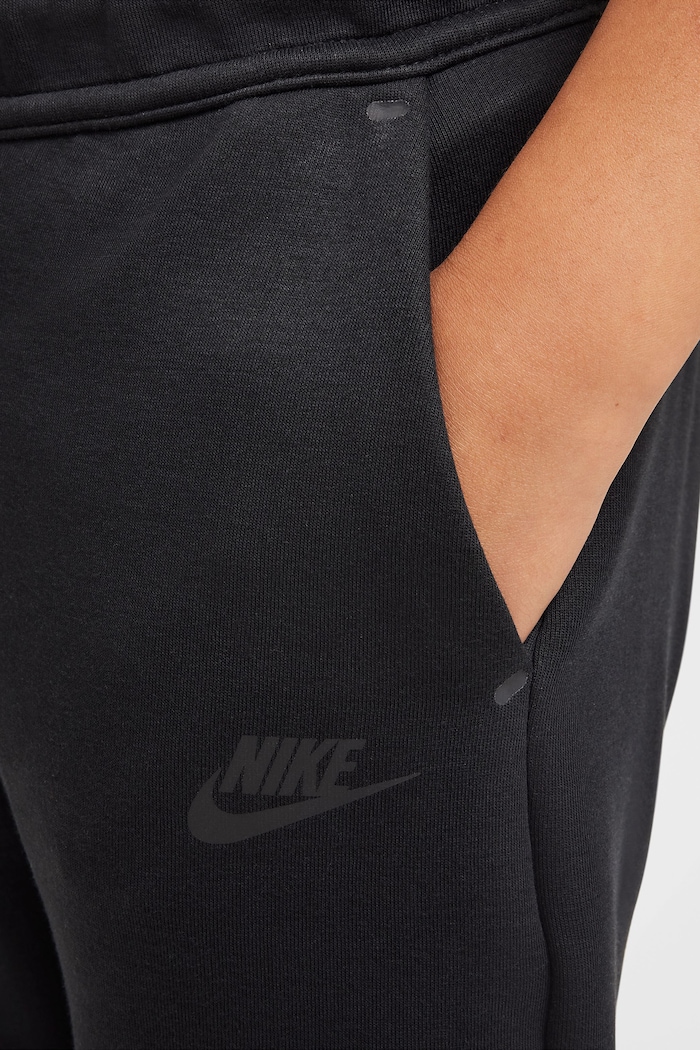 Spodnie dresowe dziecięce Nike Sportswear Tech Fleece Nike czarny HV5869