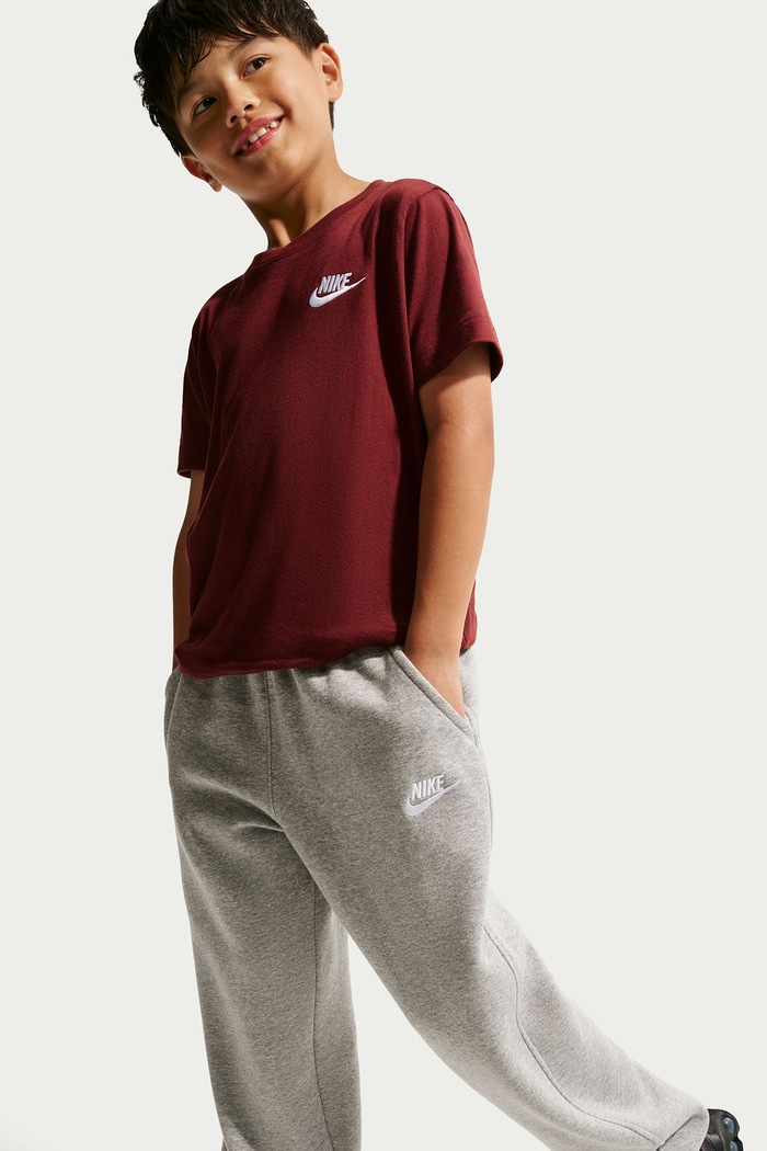 Chłopiec Nike Spodnie dresowe dziecięce z bawełną Nike Sportswear Club Fleece IQ6116 szary