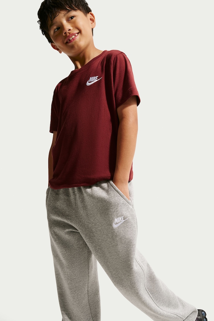 Chłopiec Nike Spodnie dresowe dziecięce z bawełną Nike Sportswear Club Fleece IQ6116 szary