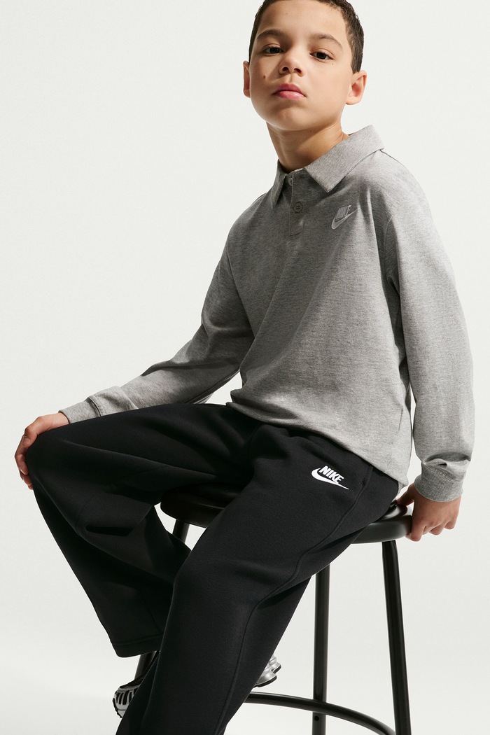Spodnie dresowe dziecięce z bawełną Nike Sportswear Nike czarny IM5095