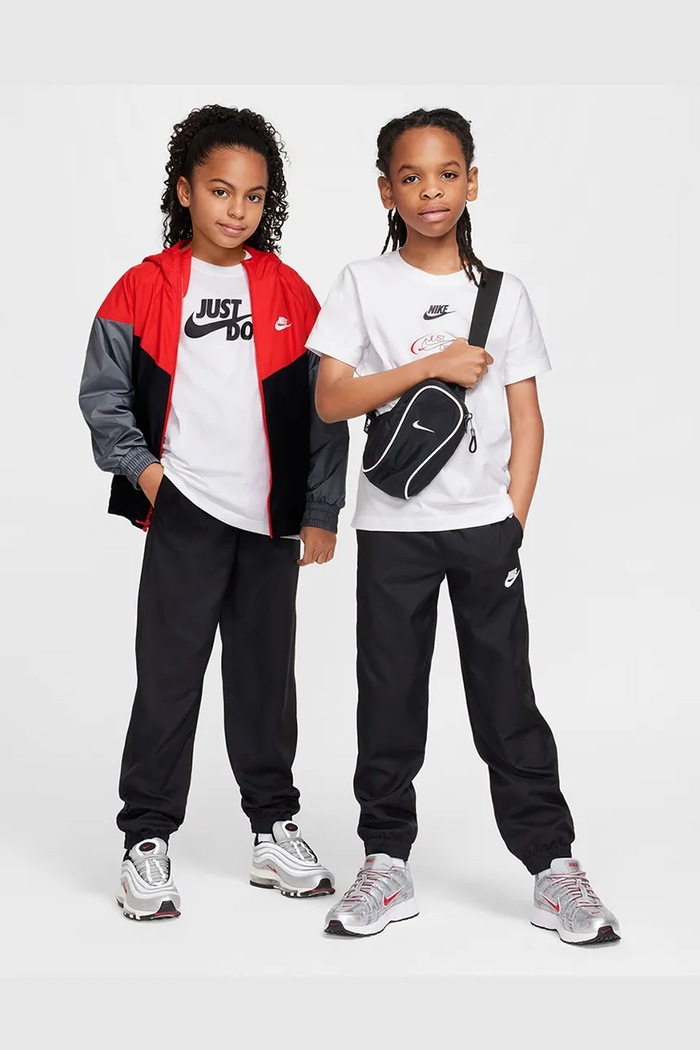 Chłopiec Nike Spodnie dresowe dziecięce Nike Sportswear Club HF8141 czarny