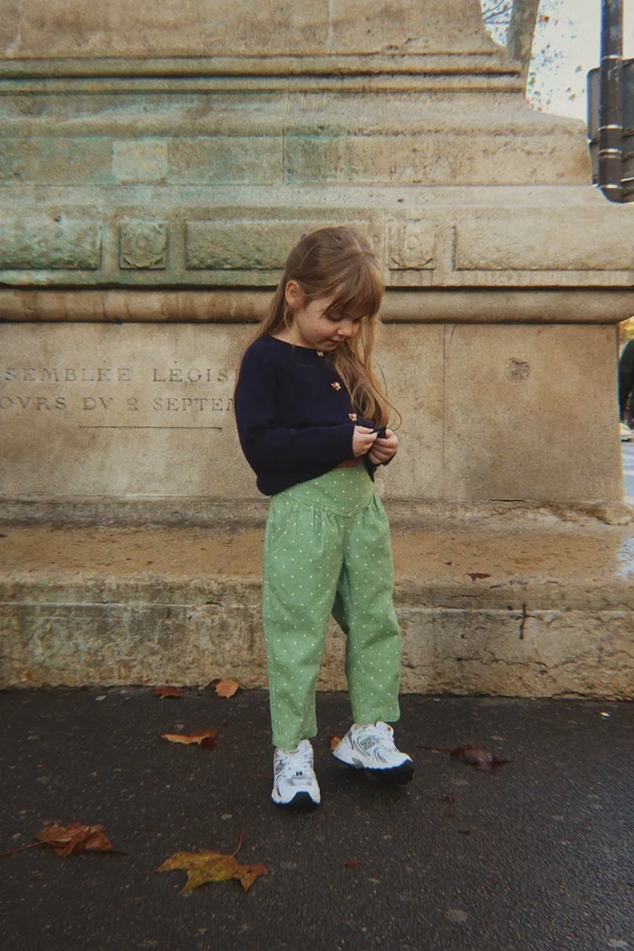 Konges Sløjd Spodnie baggy dziecięce bawełniane NOLA PANTS GOTS zielony KS106188.9BY2