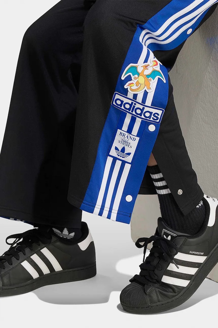adidas Originals Tepláky dětské POKEMON KS7117