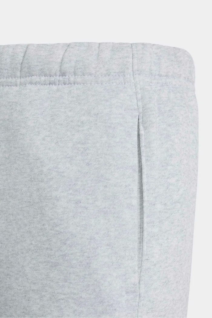 Chłopiec adidas spodnie dresowe dziecięce z bawełną SEASONALS KS5127. szary