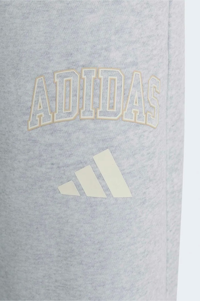 adidas spodnie dresowe dziecięce z bawełną SEASONALS szary KS5127.