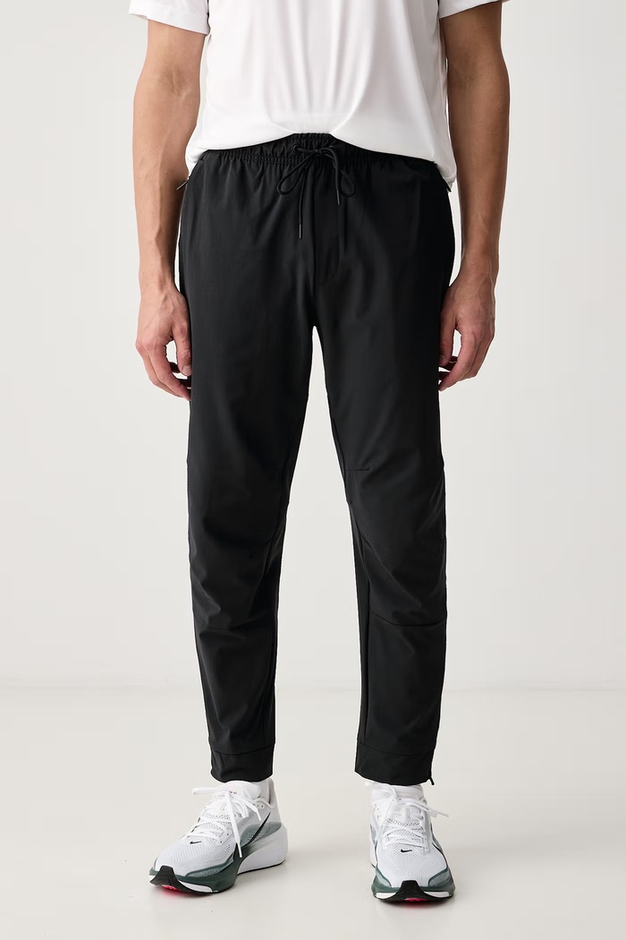 Nike Spodnie treningowe męskie Unlimited Dri-FIT czarny FB7548.010