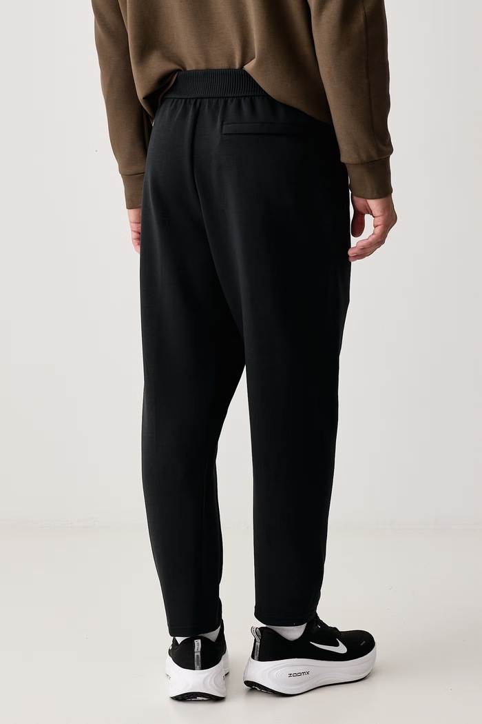 Odzież Nike Spodnie treningowe męskie 24.7 Impossibly Soft Dri-FIT HQ6970.010 czarny