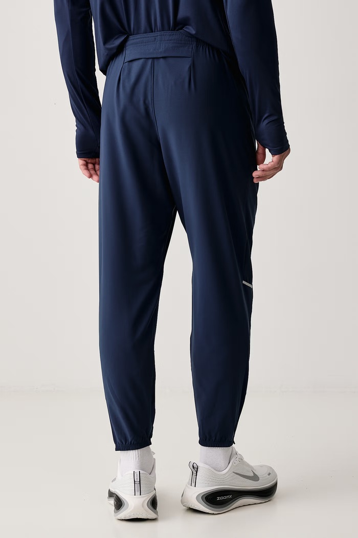 Odzież Nike Spodnie do biegania męskie Miler Dri-FIT IF2062.410 granatowy
