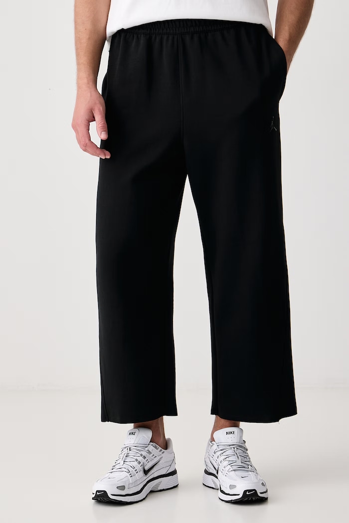 Jordan Spodnie dresowe męskie z bawełną Sport Hoop Fleece czarny IM7801.010