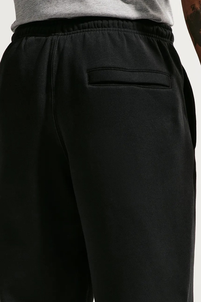 Odzież Nike Sportswear Spodnie dresowe męskie z bawełną Club FN3730.010 czarny