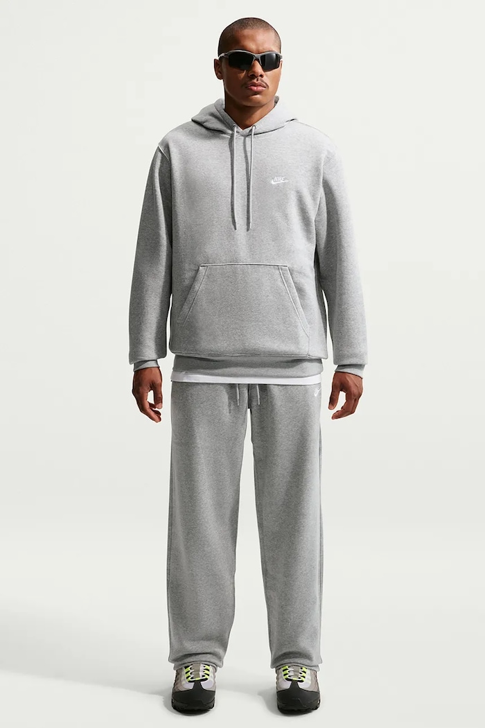 Nike Sportswear Spodnie dresowe męskie z bawełną Club szary FN3730.063
