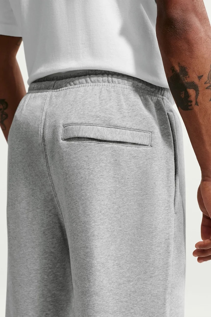 Spodnie dresowe męskie z bawełną Club Nike Sportswear szary FN3730.063