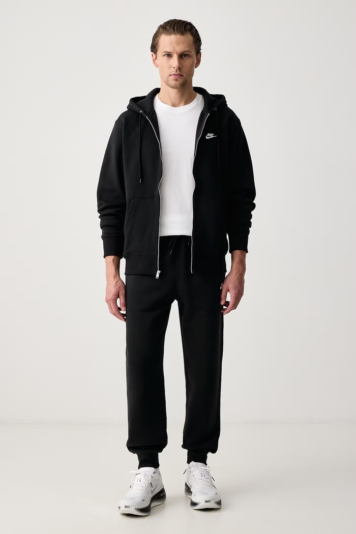 Nike Sportswear Spodnie joggery męskie z bawełną Club FN3787.010 czarny AW26