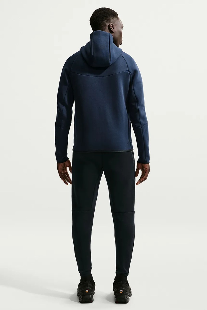 Nike Sportswear Spodnie joggery męskie z bawełną Tech HV0959.010 czarny AW26