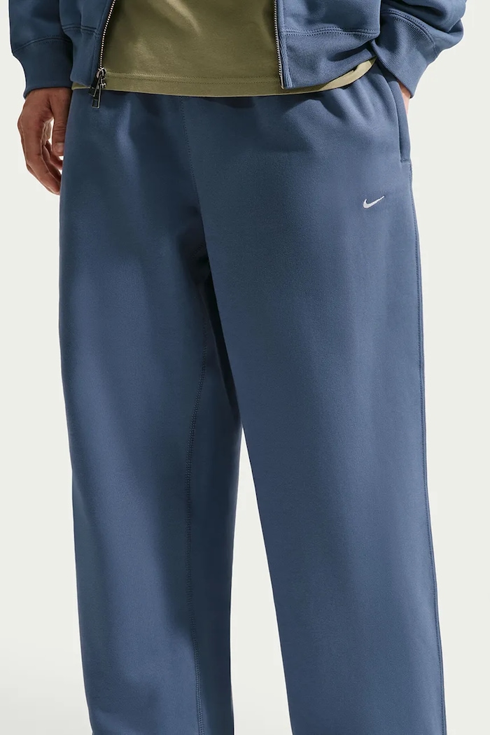 Odzież Nike Sportswear Spodnie dresowe męskie z bawełną Solo Swoosh HV1090.491 niebieski