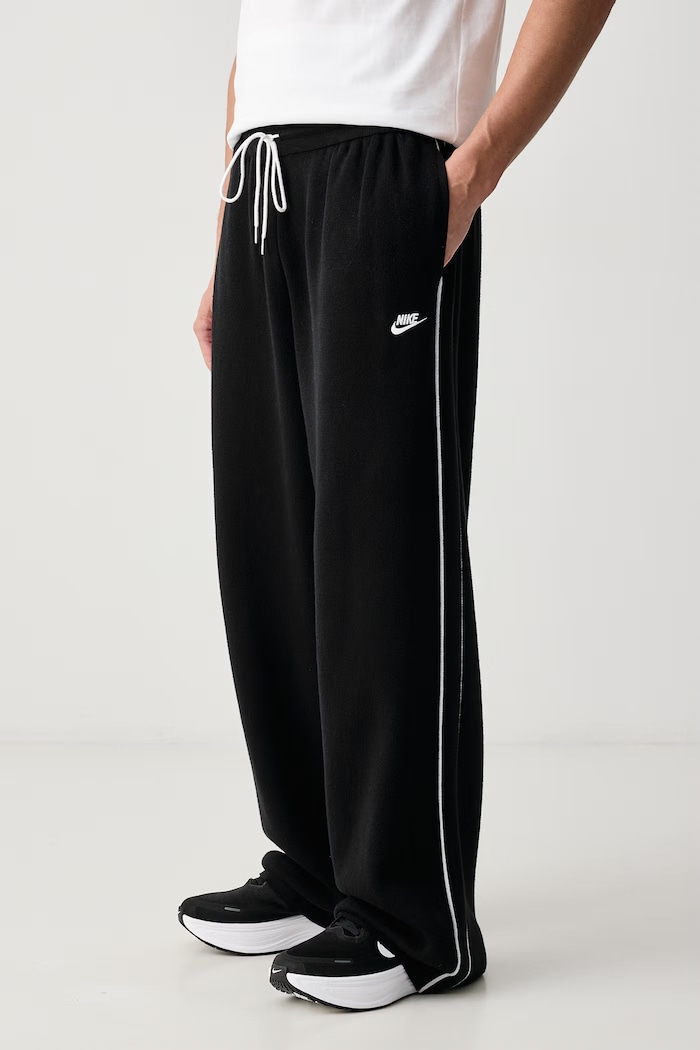 Spodnie dresowe męskie z bawełną Club Nike Sportswear II1190.010 czarny