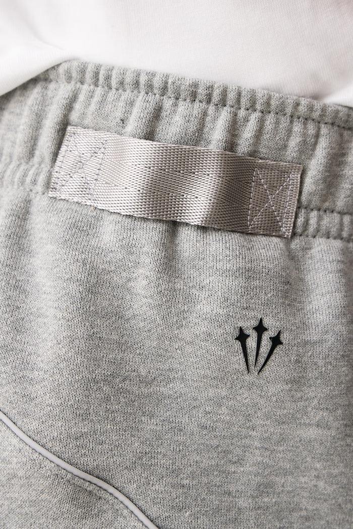 NOCTA spodnie dresowe męskie z bawełną Nike Sportswear szary HM5764.063