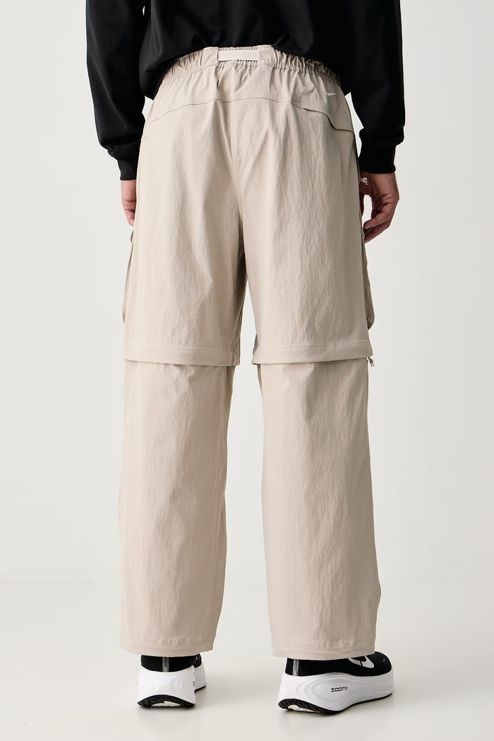 Odzież Nike ACG: All Conditions Gear Spodnie cargo męskie ACG Smith Summit HV0591.236 beżowy