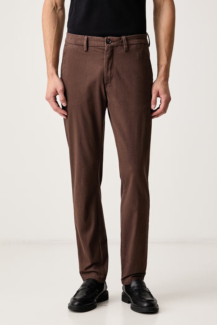 Mos Mosh Spodnie chinos męskie z bawełną Hunt brązowy 511640