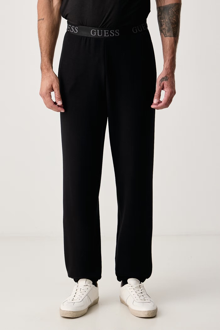 Guess Donji dio trenirke za muškarce s viskozom MARLON crna U6BB01.K5428