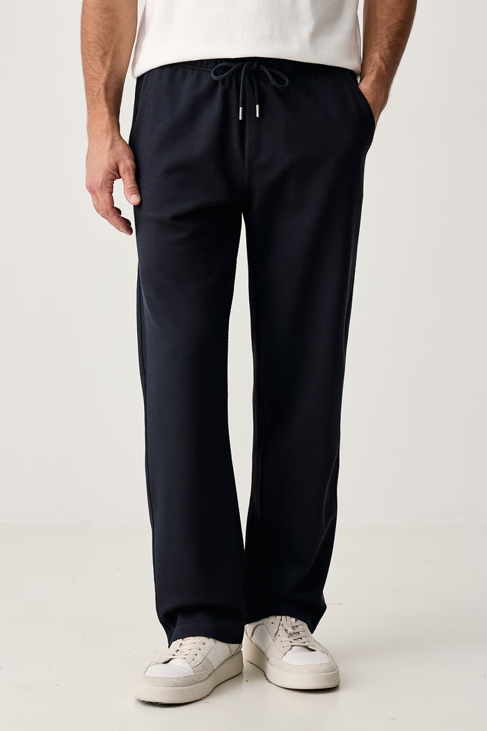 Guess Спортен панталон мъжки HARRIS тъмносин M6BB18.K6711