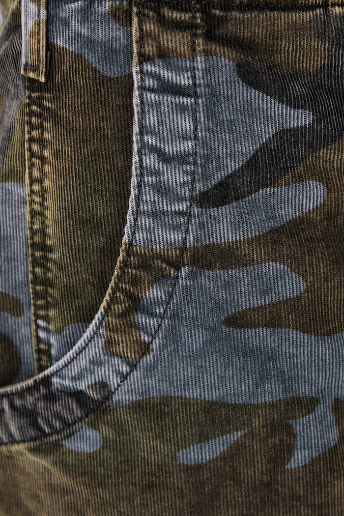 Cargo hlače moške rebrast žamet EXTRA BAGGY CARGO Levi's 007W6 zelena