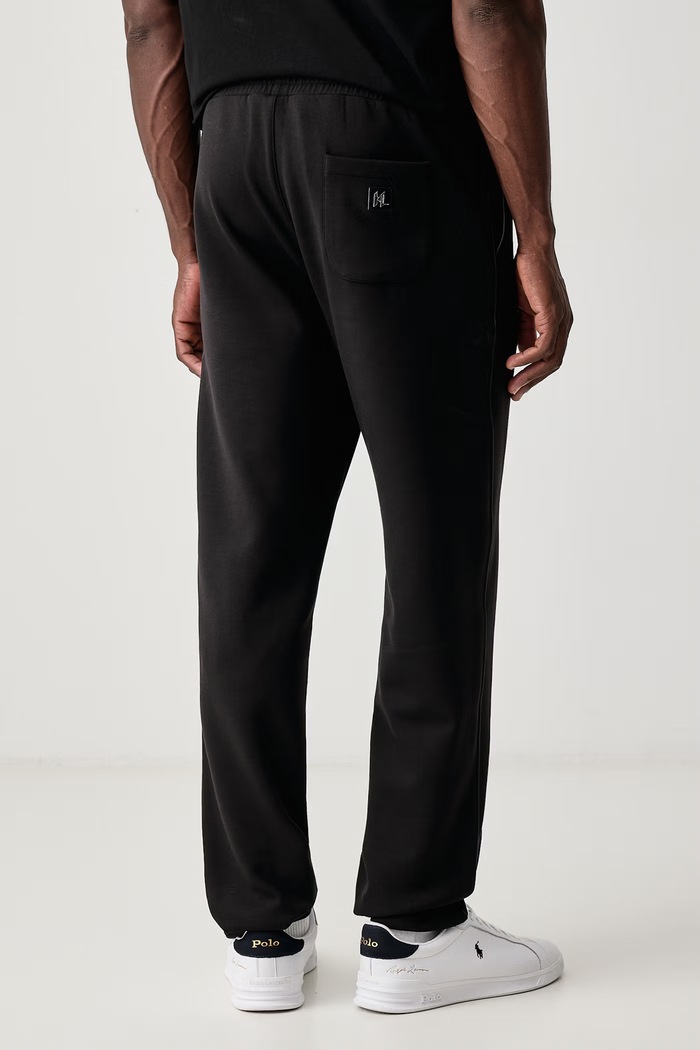 Oblačila Karl Lagerfeld Jogger hlače moške 564902.705015 črna
