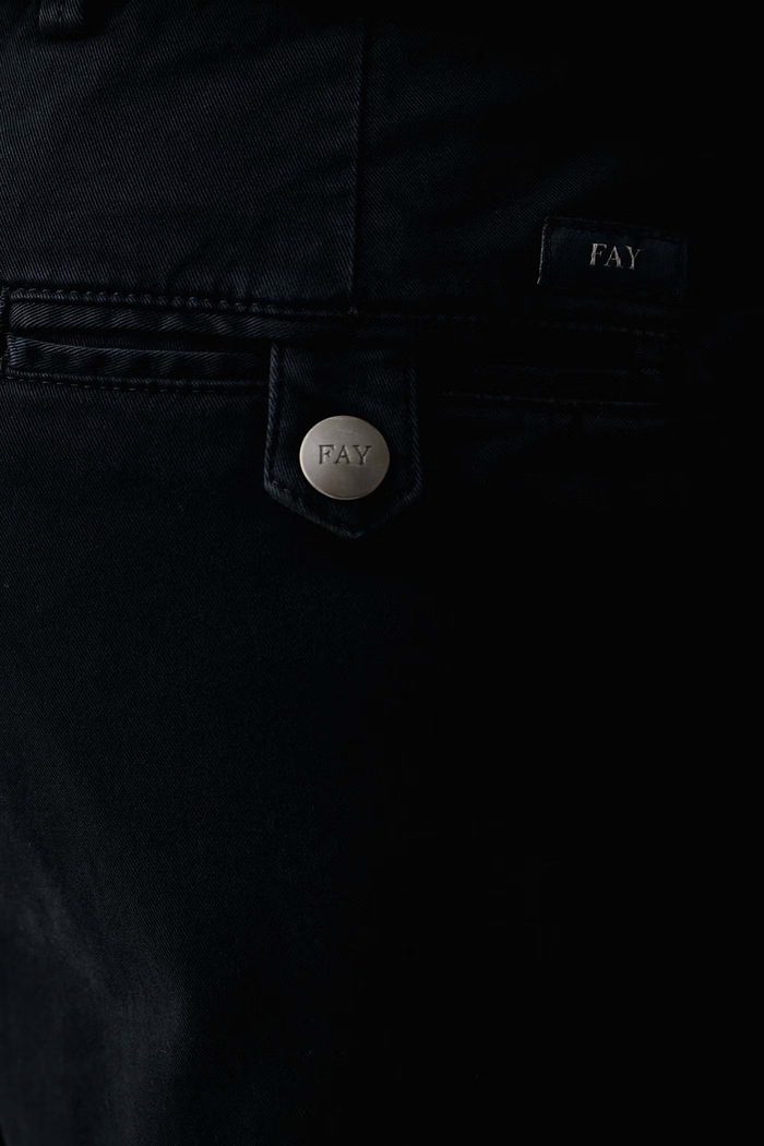 Spodnie chinos męskie bawełniane z elastanem FAY NTM8153185TYTE granatowy