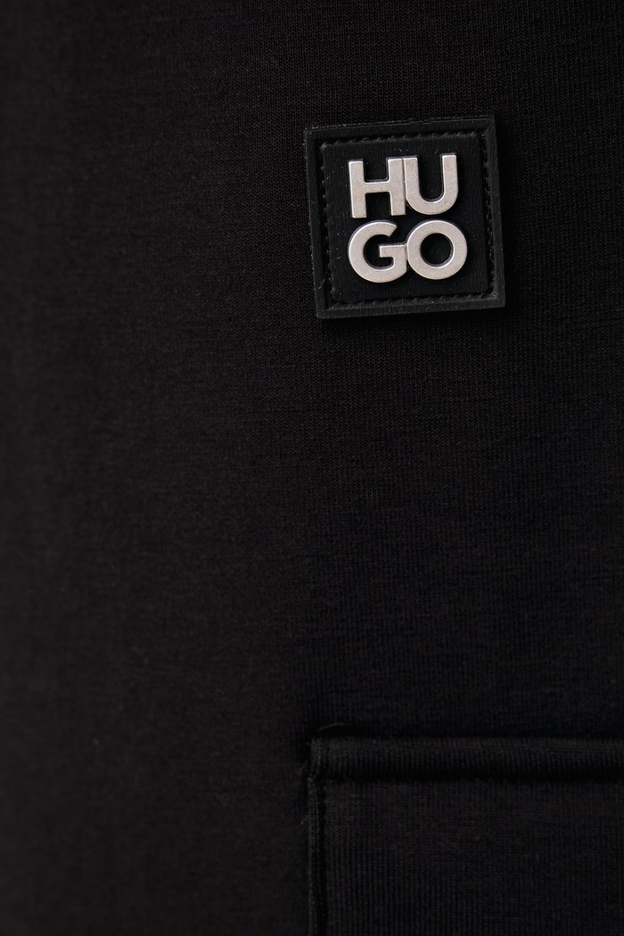 Moški bombaž z elastanom Derypant HUGO 50567957 črna
