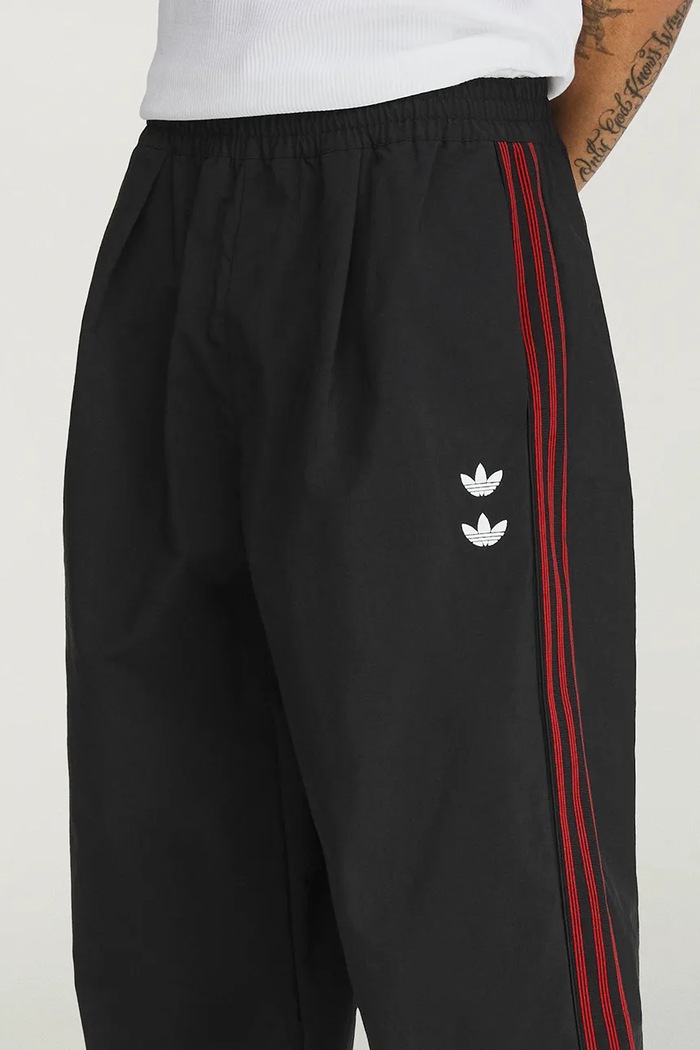 Track Pant x Willy Chavarria спортивные штаны для мужчин adidas Originals чёрный KZ3118