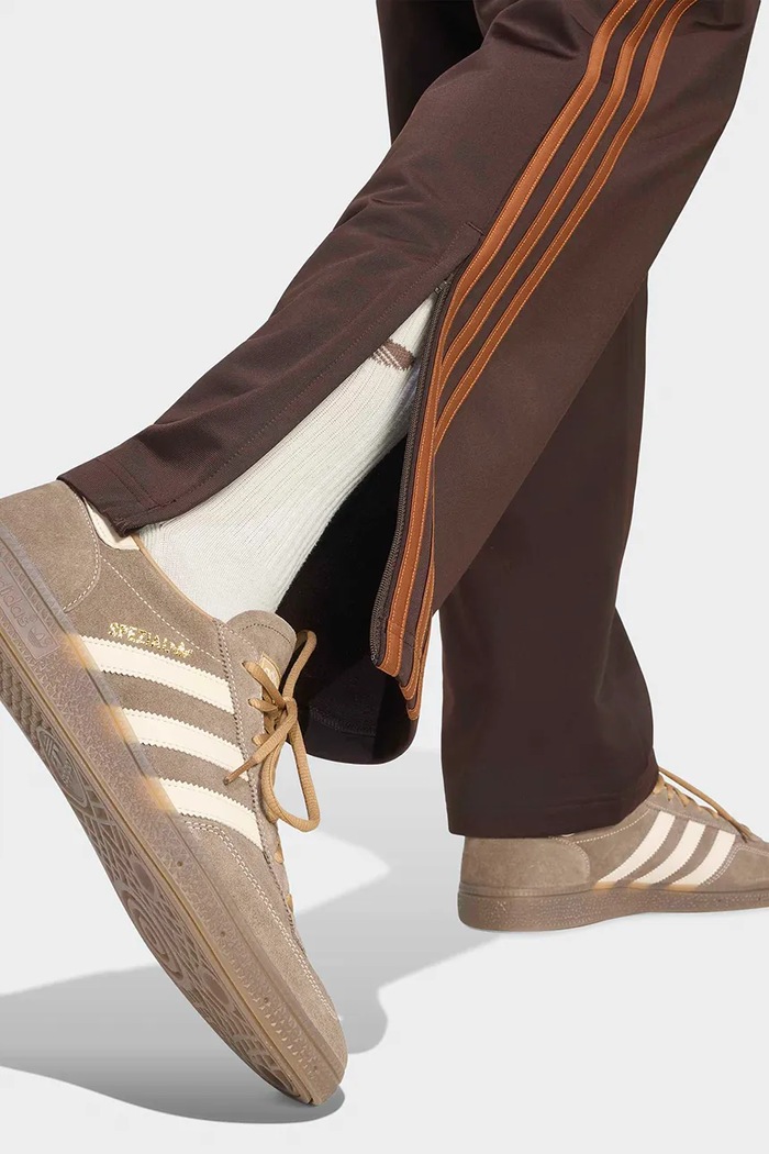 Spodnie dresowe męskie Firebird adidas Originals brązowy KS7477