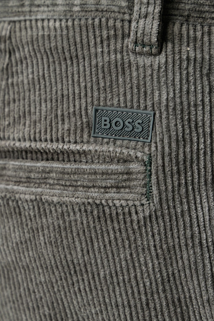 Штани чоловічі вельветові Chino_Tapered_N1 BOSS Orange 50569442 зелений