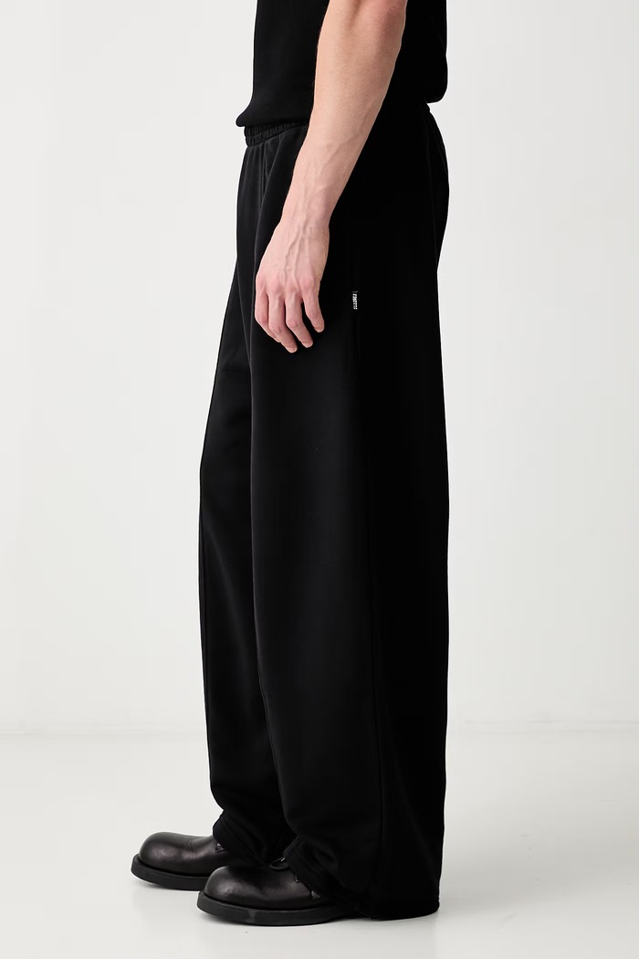 MM6 Maison Margiela spodnie dresowe z bawełną męskie czarny SH0KA0040.S25606