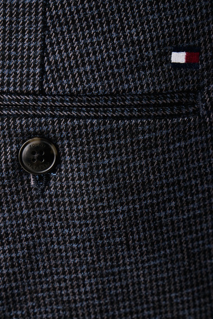 Hlače moške z bombažem Tommy Hilfiger MW0MW45057 mornarsko modra