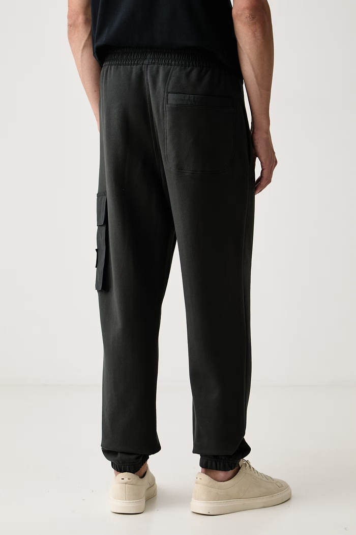 Odzież Calvin Klein Jeans spodnie dresowe męskie z bawełną LV04RJ204G zielony