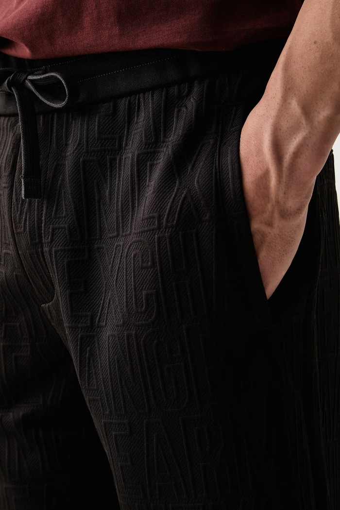 Armani Exchange tepláky pánské černá XM002907.AF21862