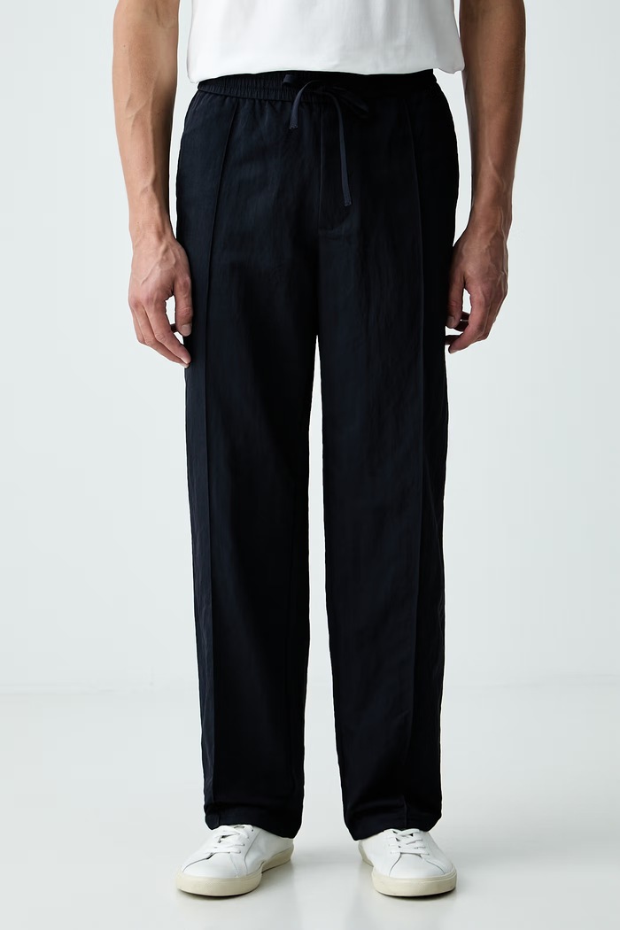 Armani Exchange spodnie męskie granatowy XM003302.AF27111