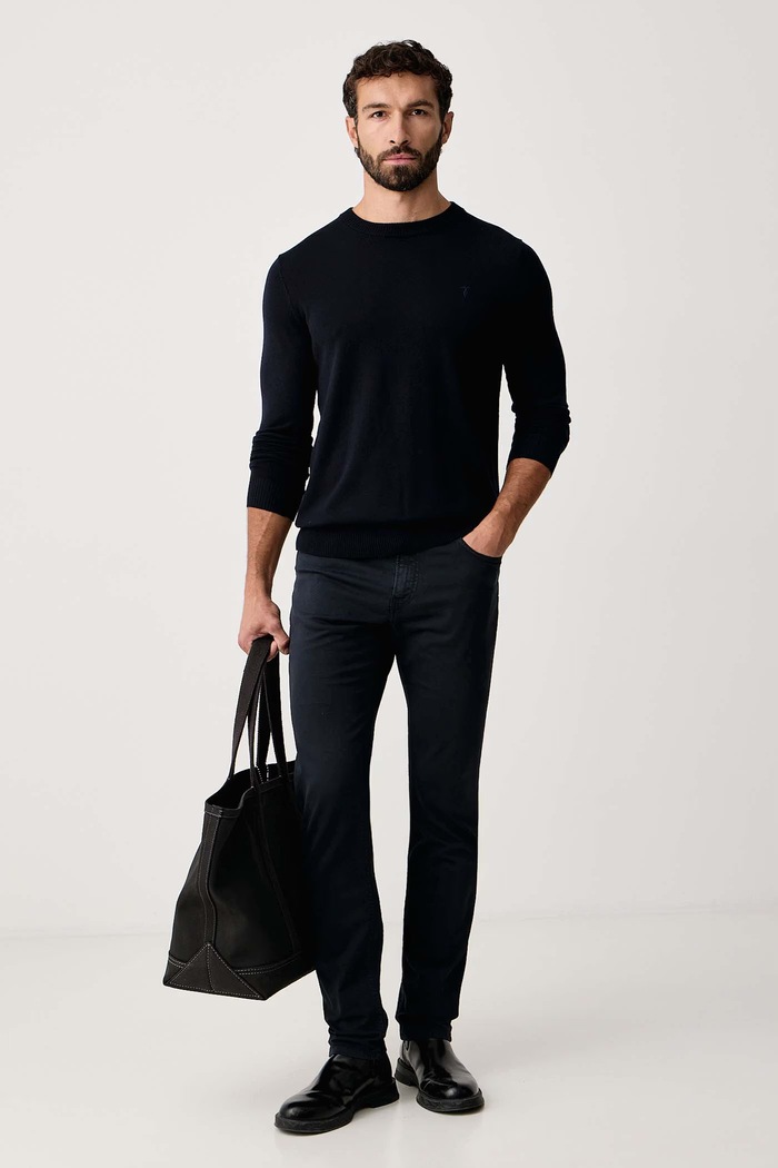 Trussardi Spodnie męskie bawełniane z elastanem P700H004766N granatowy AW26