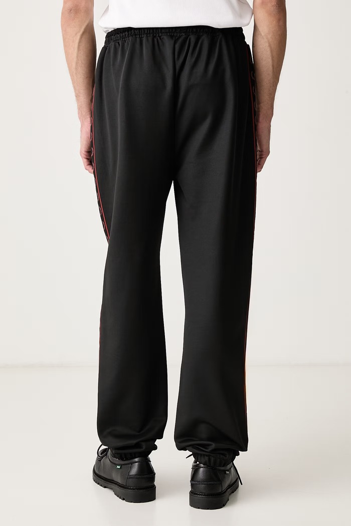 Odzież Fred Perry Spodnie dresowe męskie T5507.220 czarny